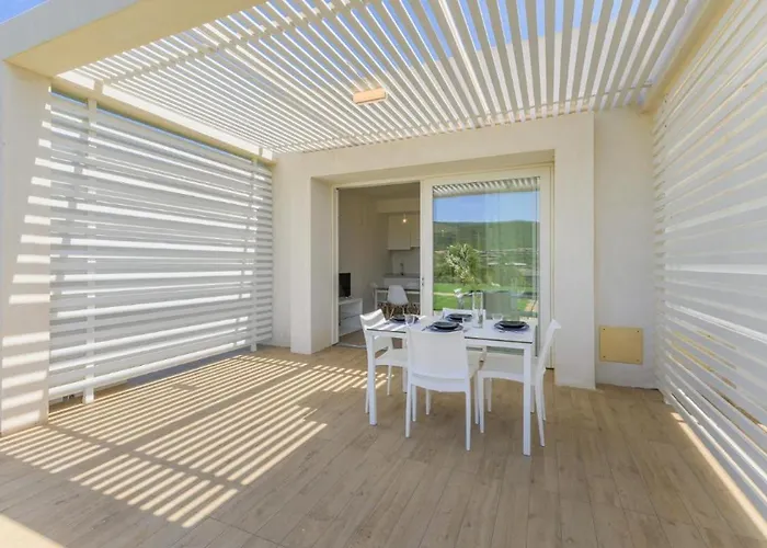 Stunning Capo Falcone Charming 1 Bedroom Prem Sleeps 4 And Child Апартаменты Стинтино